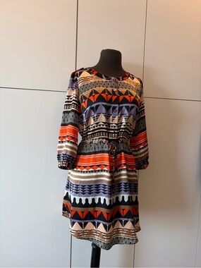 Alpha Femelle NWT 100% Mulberry Silk Dress | Geometric Print | Gold color Button